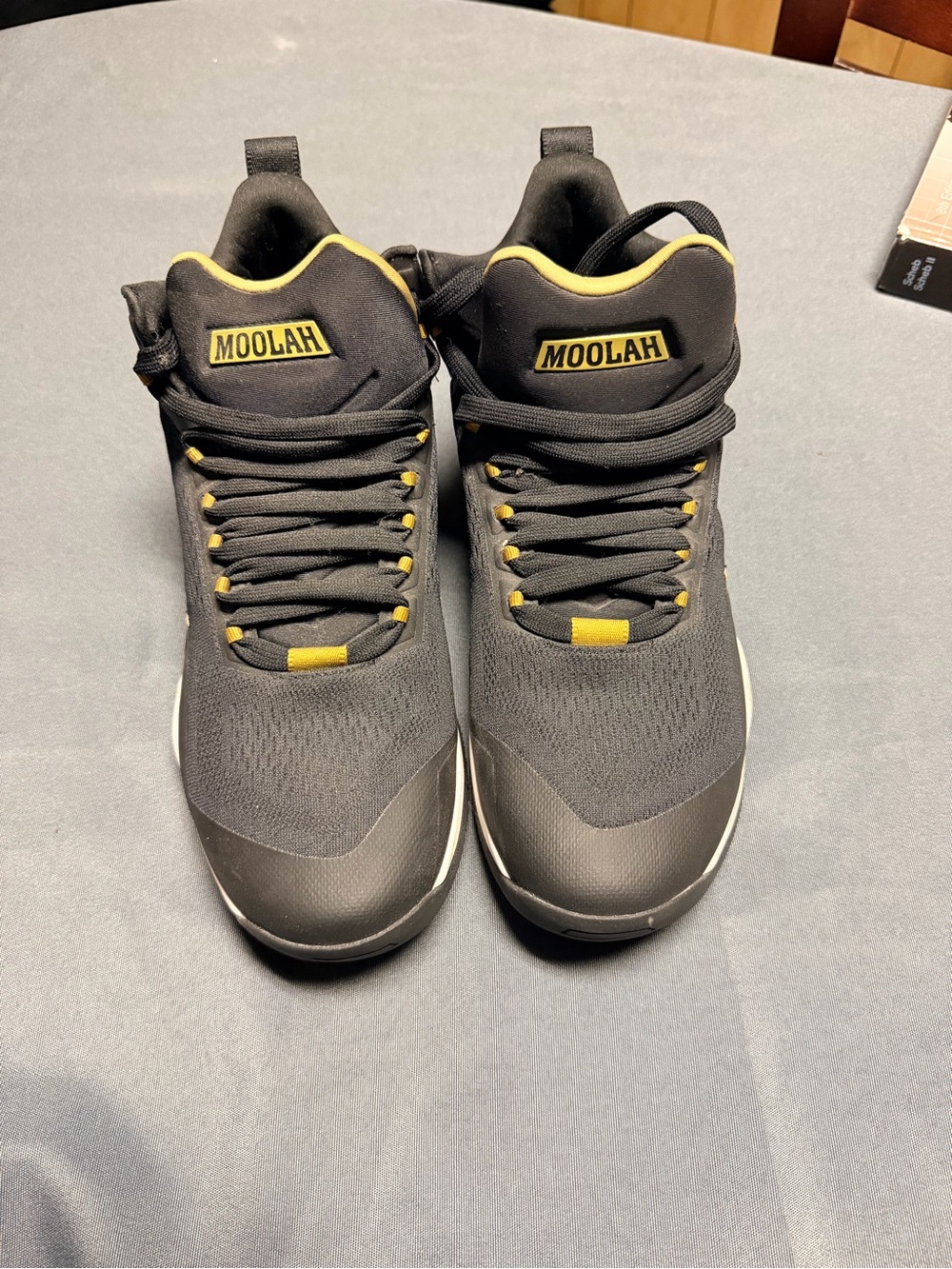 Men’s Black Athletic Sneakers with Yellow Trim